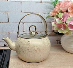 Чайник с антипригарным покрытием OMS 8212 L Gold - 2 л, кремовый