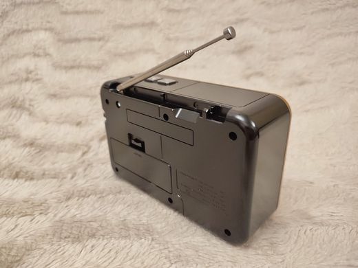 Радіоприймач зі знімним акумулятором та Bluetooth GOLON RX-907BT