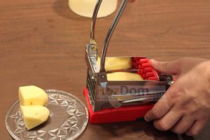 Як різати картоплю для смаження фрі правильно