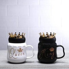 Набір чашок керамічних 350 мл Queen&King з кришкою та ложкою 2 штуки